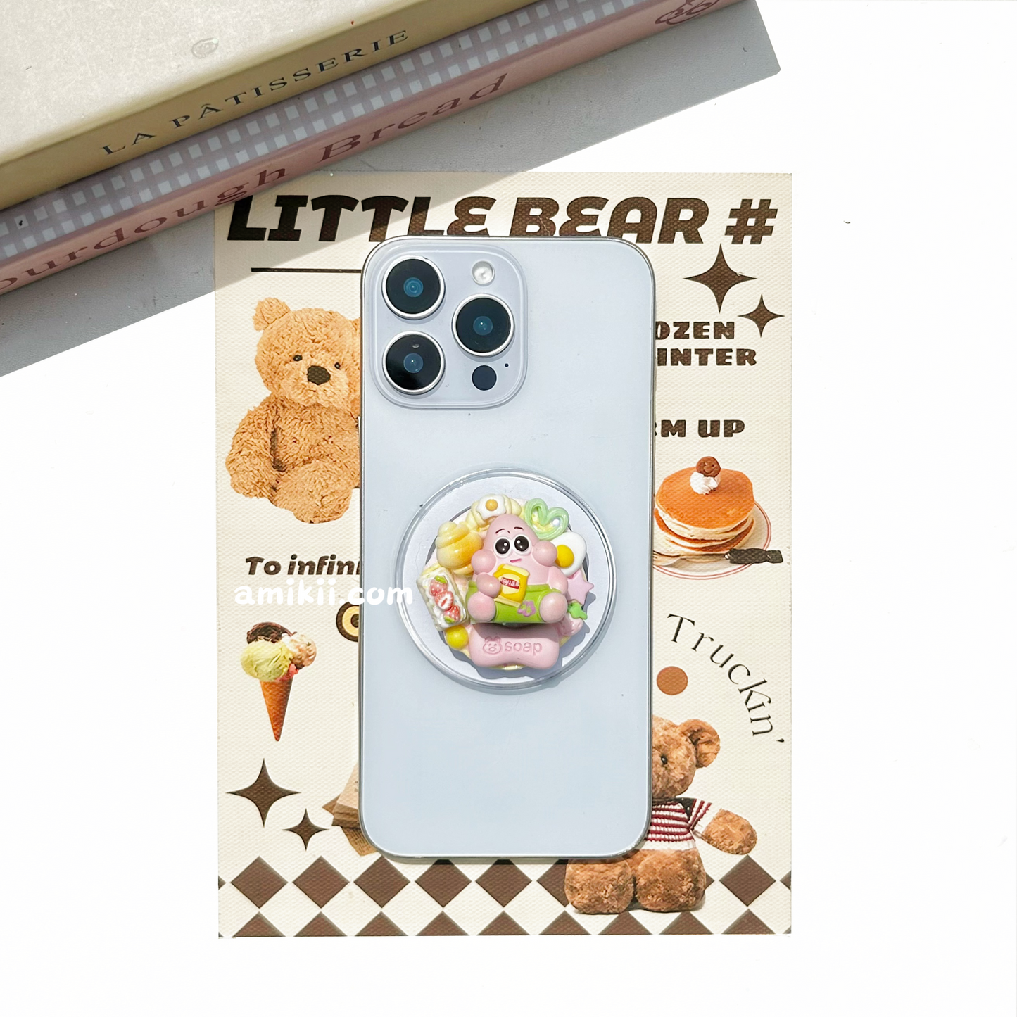 SpongeBob SquarePants and Patrick Star pop socket