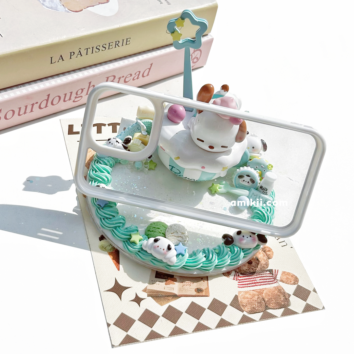 Sanrio Cinnamoroll and Pochacco phone stand and iPad stand