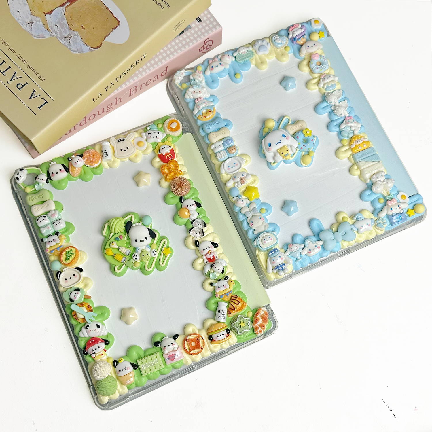 Table / Kindle Case