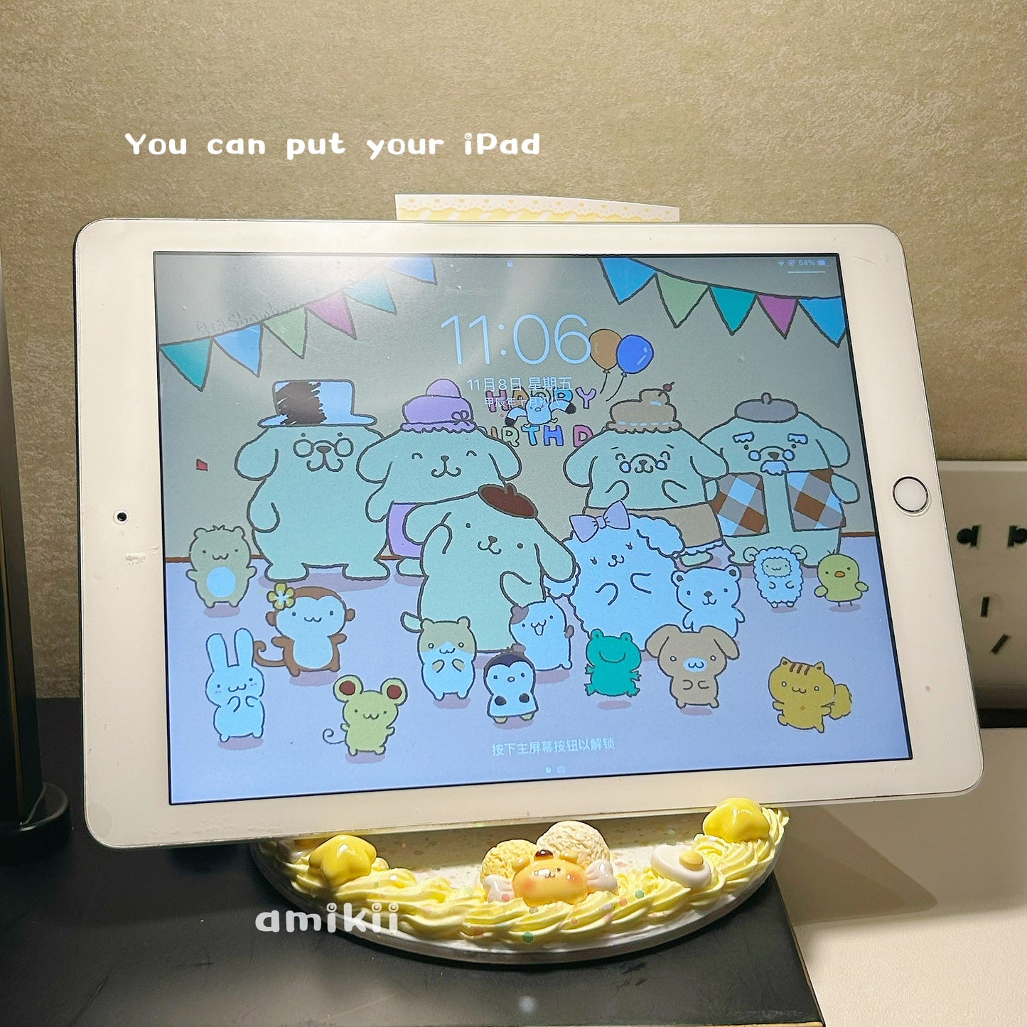 Sanrio Pompom Purin and Melody phone stand / iPad stand