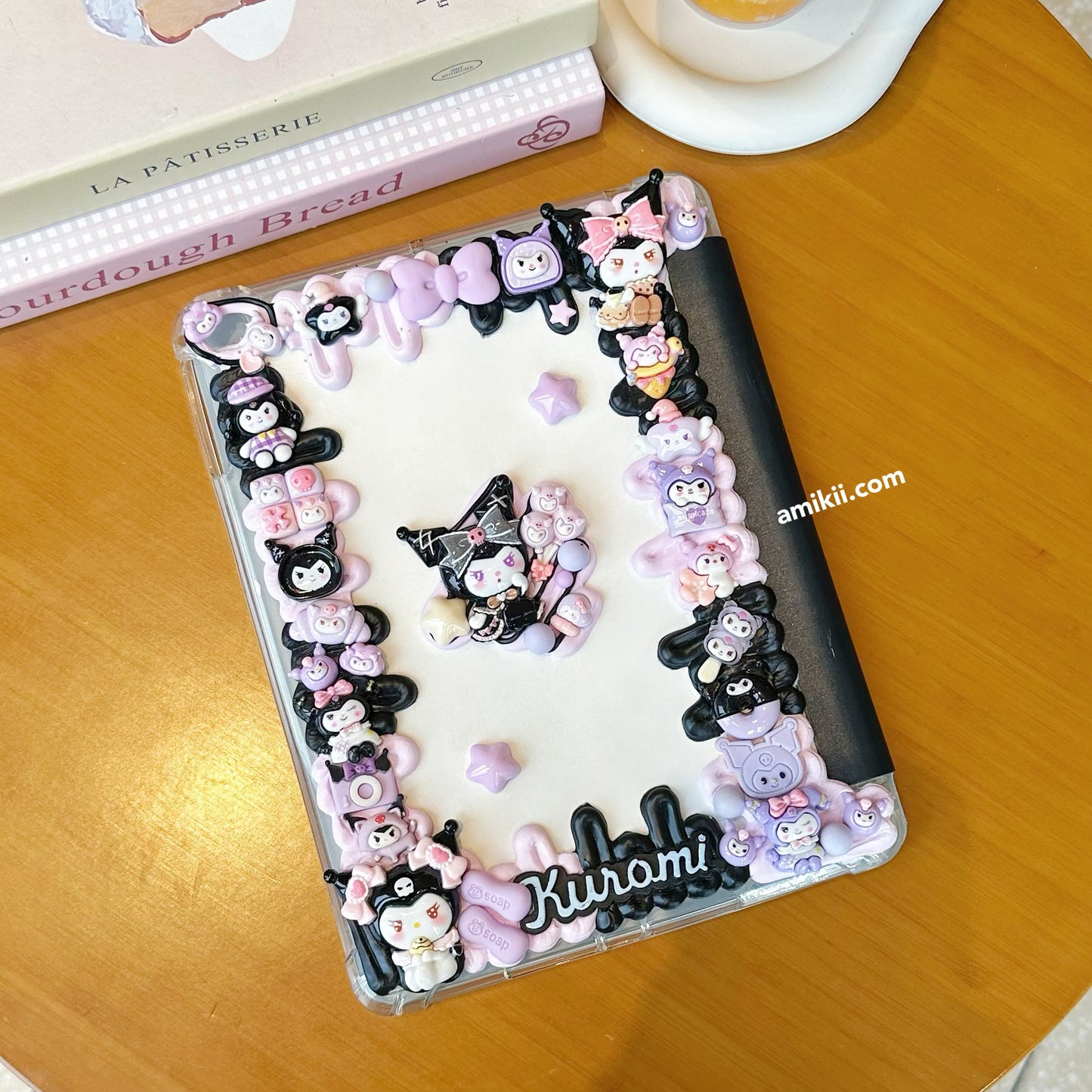 ピンクのiPadケース