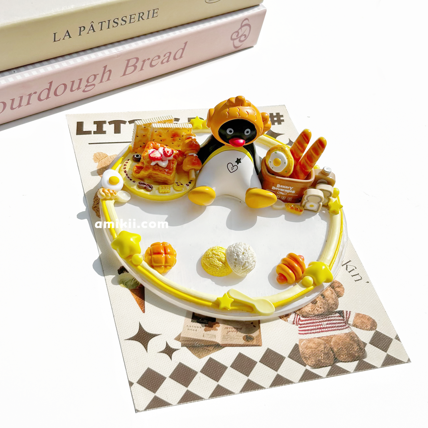 Pingu Phone Stand & iPad Stand