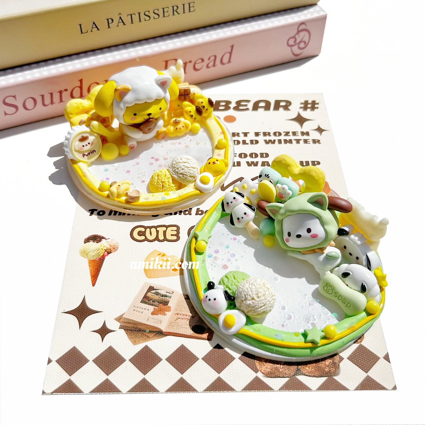 Sanrio Pochacco and Pompom Purin phone stand