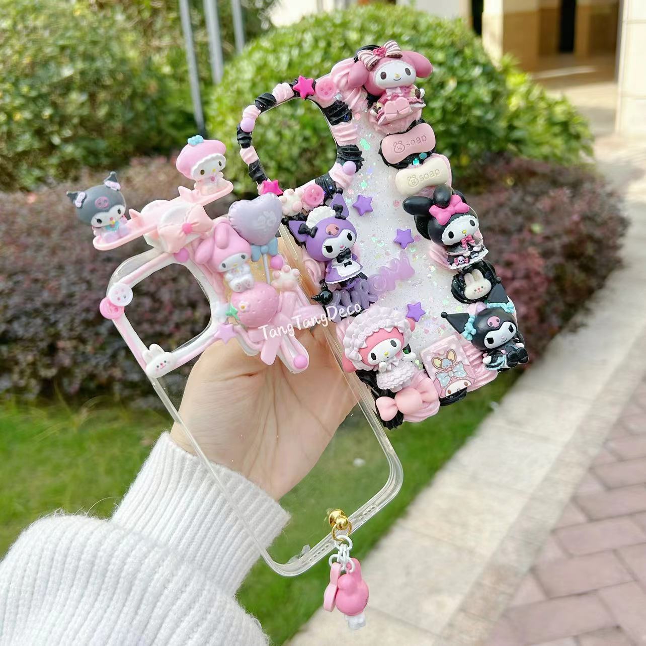 クロミとメロディの携帯ケース