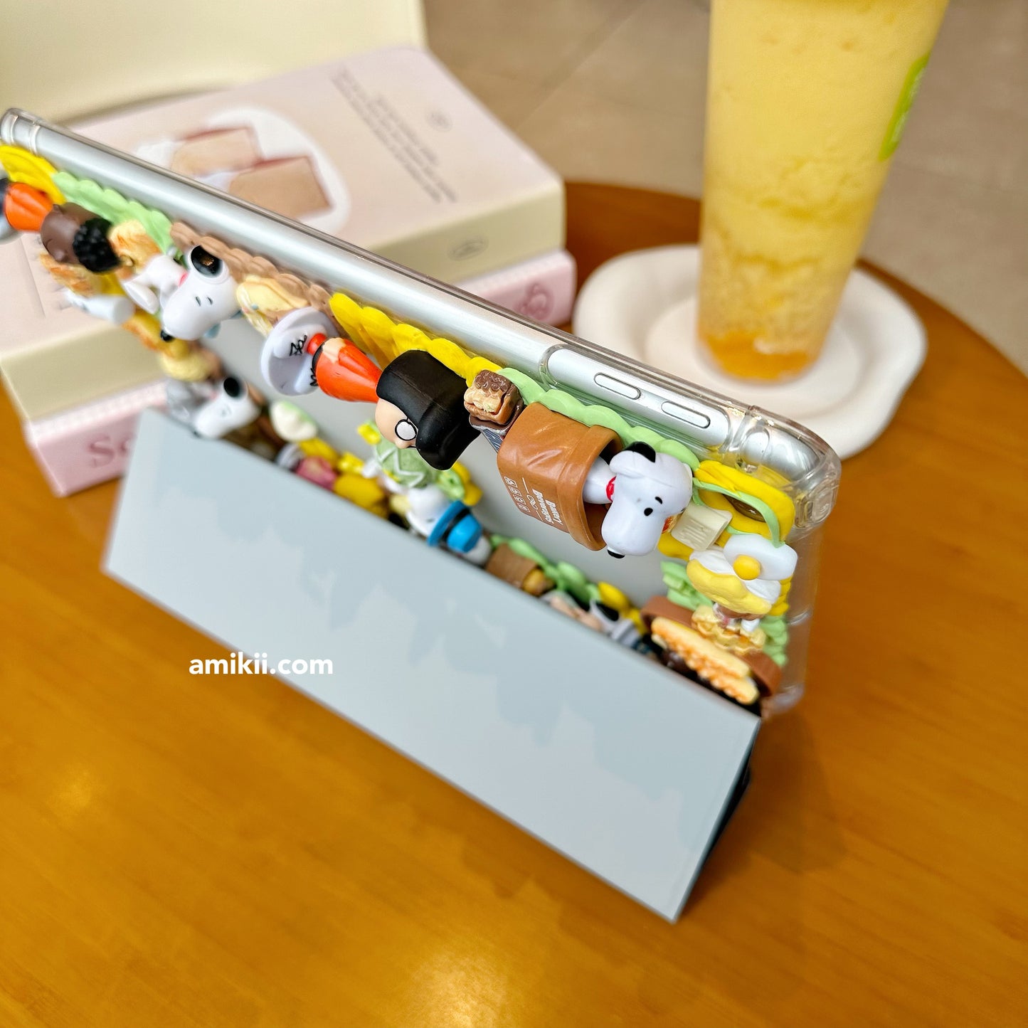 Snoopy Decoden Table Case iPad Samsung