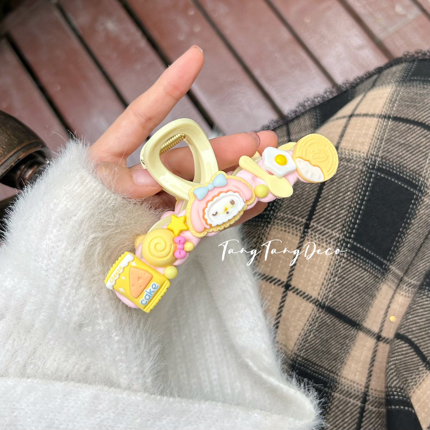 Sanrio claw clip